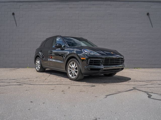 2021 Porsche Cayenne Base