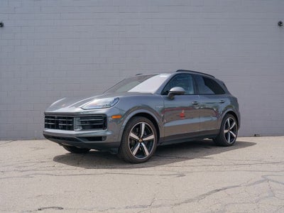 2026 Porsche Cayenne Base