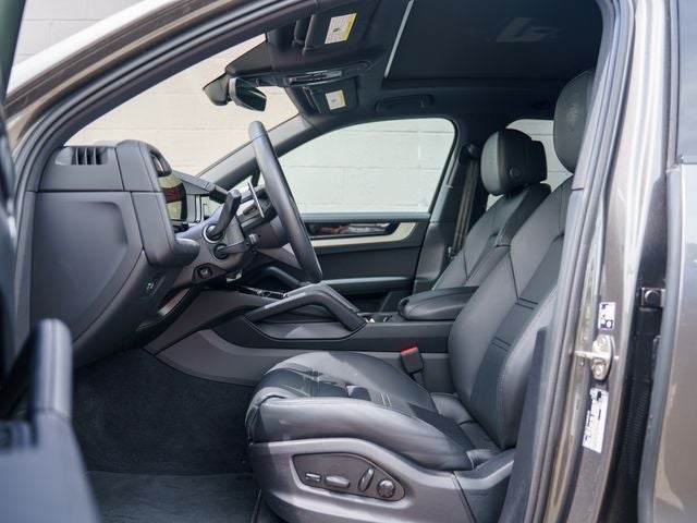2026 Porsche Cayenne Base