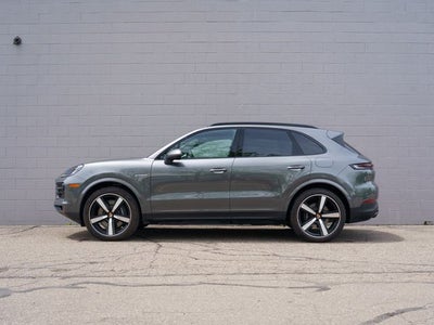 2026 Porsche Cayenne Base