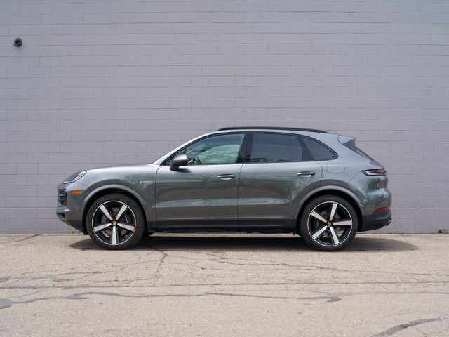 2026 Porsche Cayenne Base