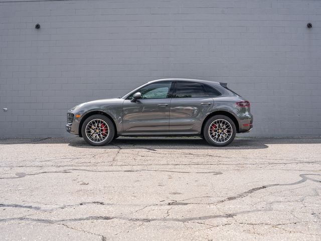 2015 Porsche Macan Turbo