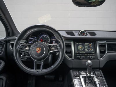 2015 Porsche Macan Turbo