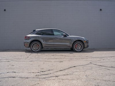 2015 Porsche Macan Turbo