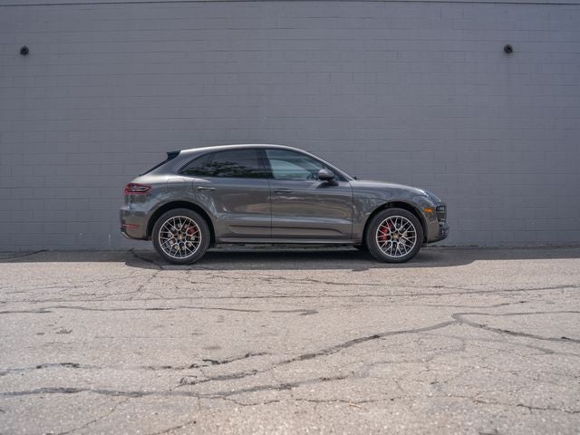 2015 Porsche Macan Turbo