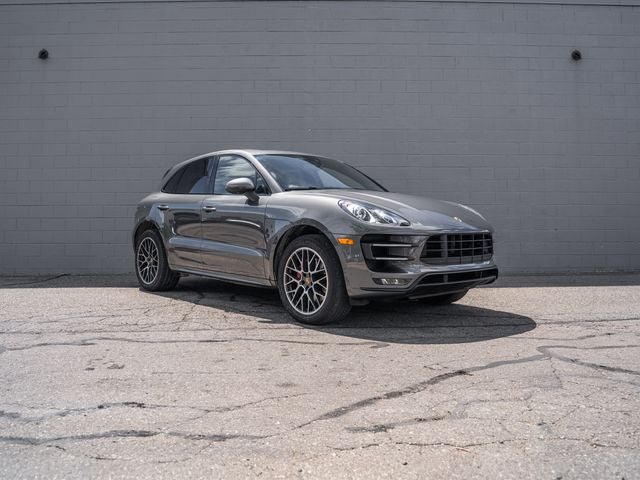 2015 Porsche Macan Turbo