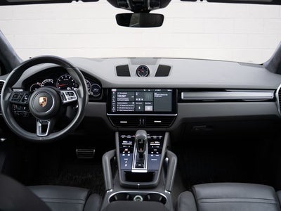 2020 Porsche Cayenne Turbo