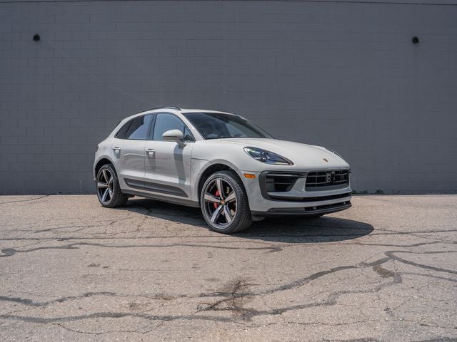 2026 Porsche Macan S