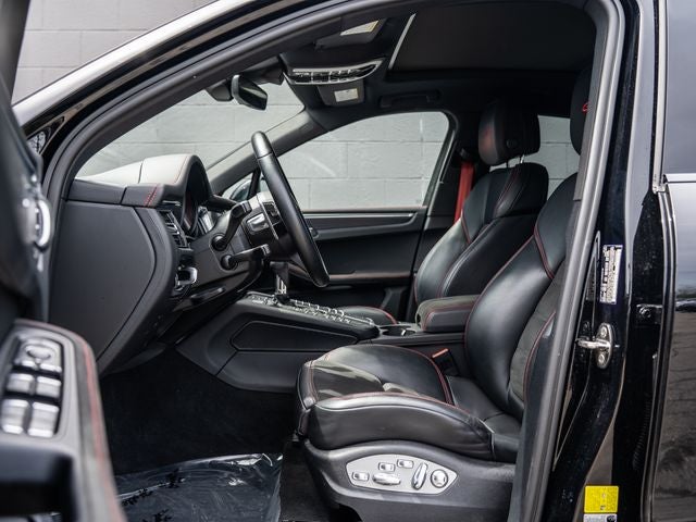 2021 Porsche Macan GTS