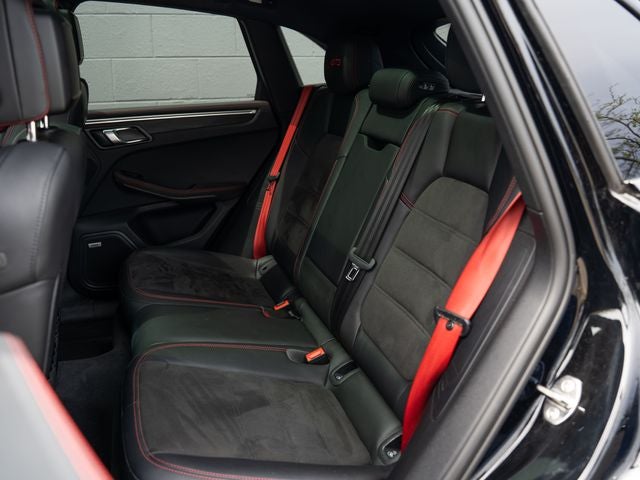 2021 Porsche Macan GTS