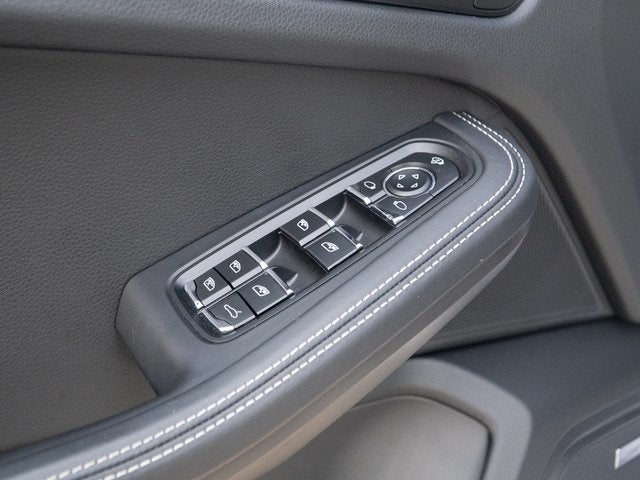 2025 Porsche Macan S