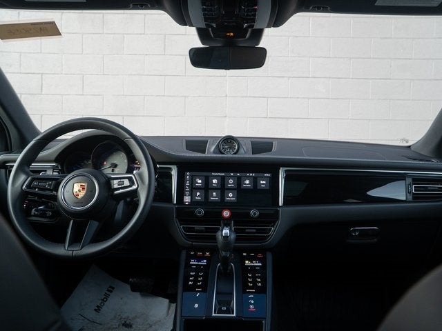 2025 Porsche Macan S