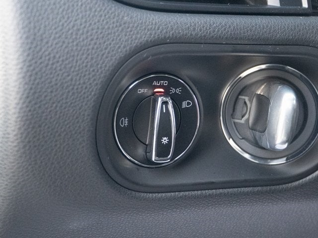 2025 Porsche Macan S