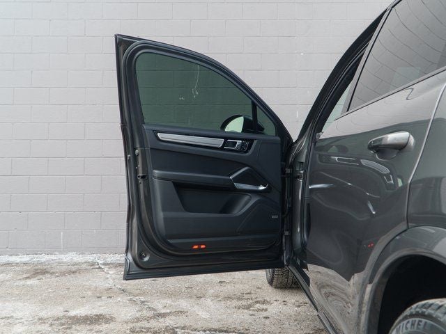 2020 Porsche Cayenne Turbo S