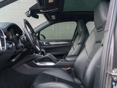 2020 Porsche Cayenne Turbo S