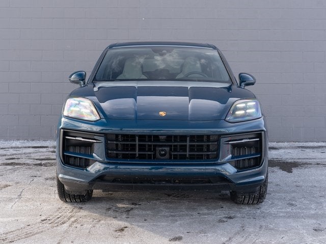 2025 Porsche Cayenne S