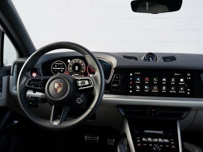 2025 Porsche Cayenne S