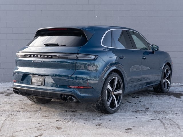 2025 Porsche Cayenne S