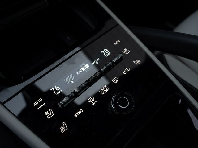 2025 Porsche Cayenne Base