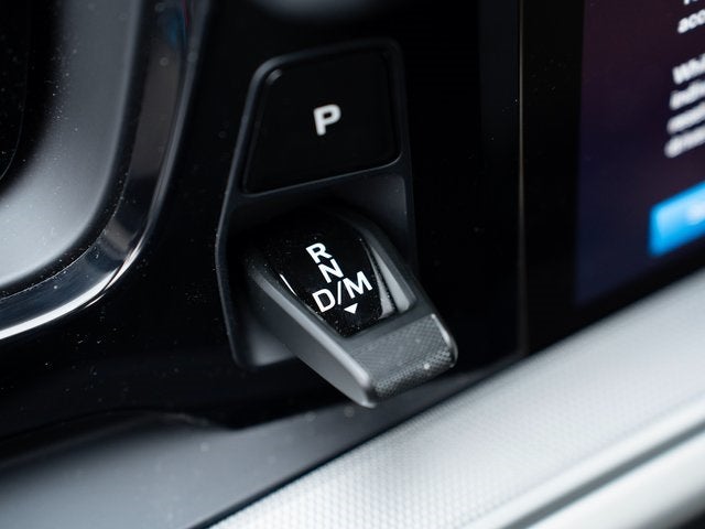 2025 Porsche Cayenne Base