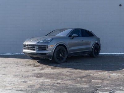 2025 Porsche Cayenne Base