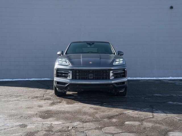2025 Porsche Cayenne Base