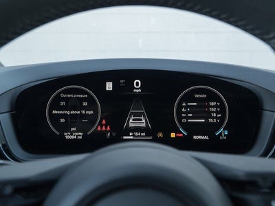 2025 Porsche Cayenne Base