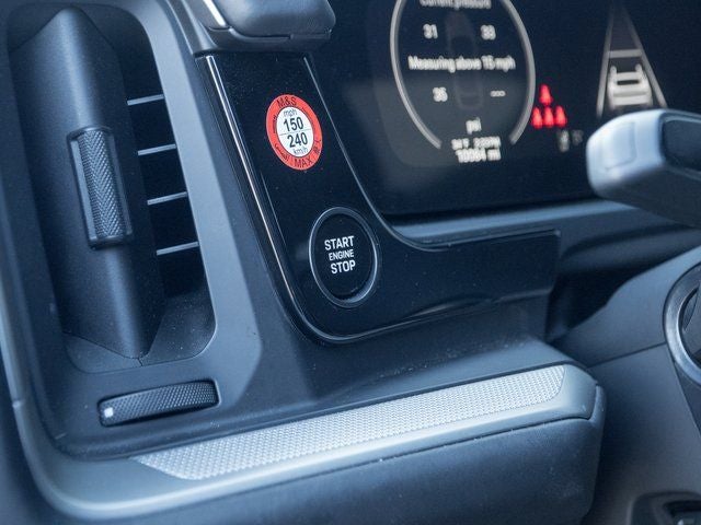 2025 Porsche Cayenne Base