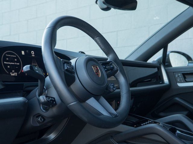 2025 Porsche Cayenne Base