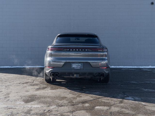 2025 Porsche Cayenne Base