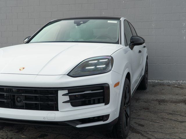 2025 Porsche Cayenne Base