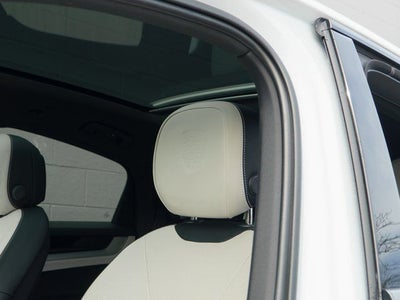 2025 Porsche Cayenne Base