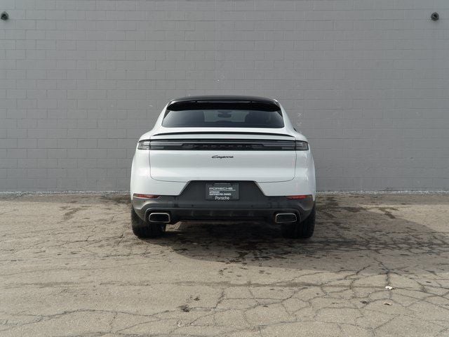 2025 Porsche Cayenne Base