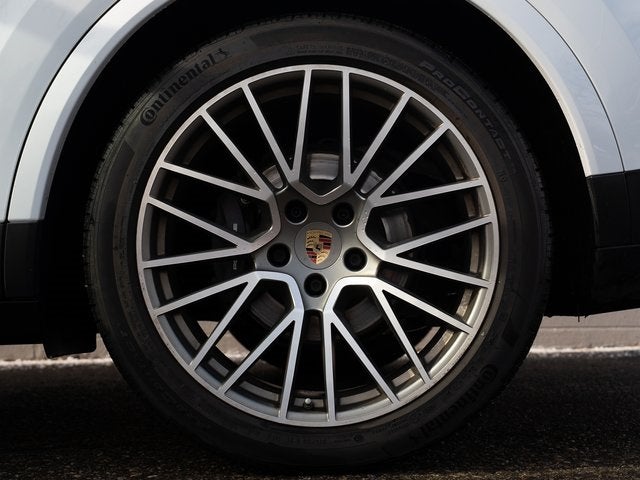 2022 Porsche Cayenne Coupe Platinum Edition