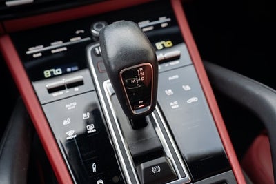 2022 Porsche Cayenne Coupe Platinum Edition