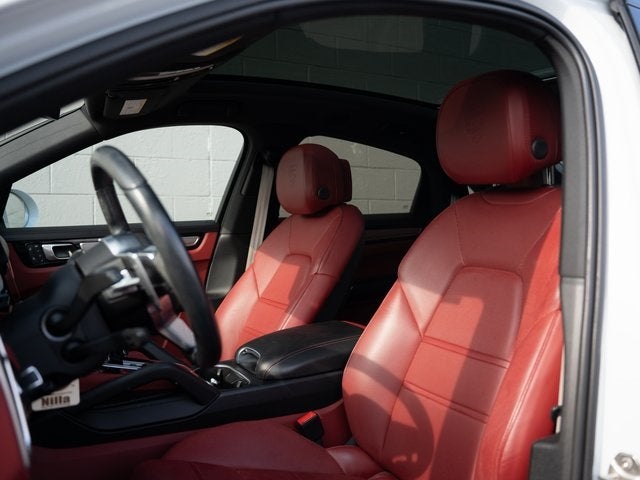 2022 Porsche Cayenne Coupe Platinum Edition