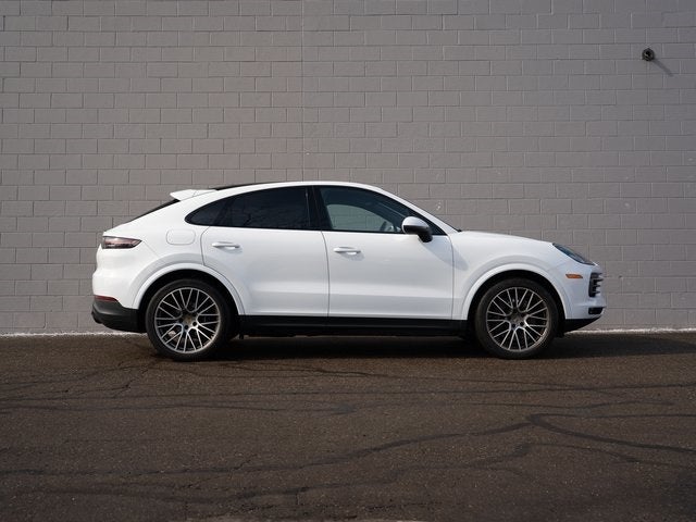 2022 Porsche Cayenne Coupe Platinum Edition