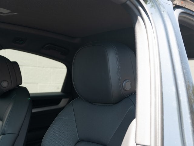 2025 Porsche Cayenne Base