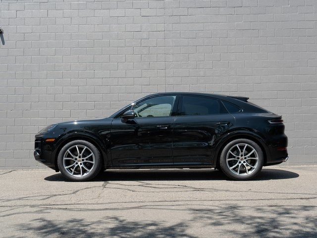 2025 Porsche Cayenne Base