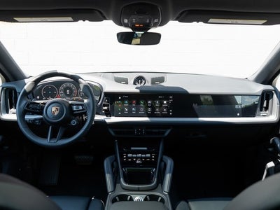 2025 Porsche Cayenne Base