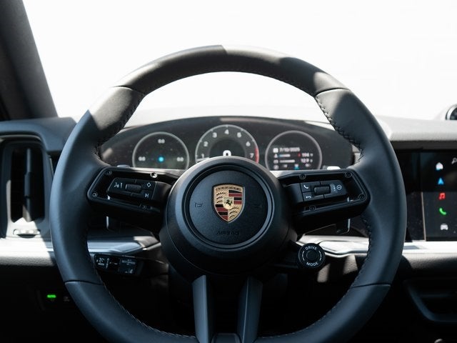 2025 Porsche Cayenne Base