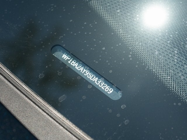 2025 Porsche Cayenne Base