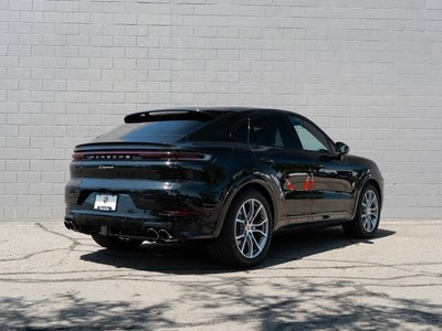 2025 Porsche Cayenne Base