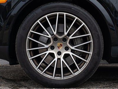 2023 Porsche Cayenne S