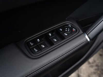 2023 Porsche Cayenne S