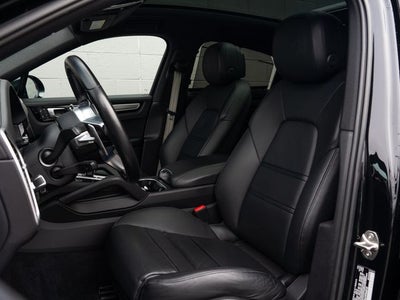 2023 Porsche Cayenne S