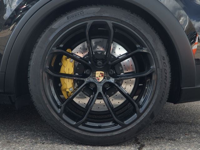 2024 Porsche Cayenne Turbo GT