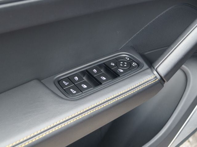 2024 Porsche Cayenne Turbo GT