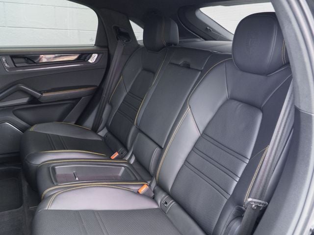 2024 Porsche Cayenne Turbo GT