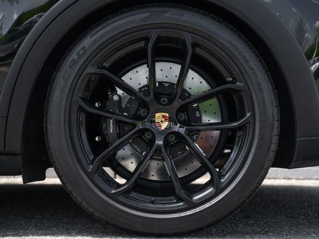 2024 Porsche Cayenne Turbo GT